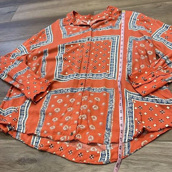 Free People Little Secrets Voile Bandana Print Shirt in APRICOT Oversized M - Picture 6 of 10